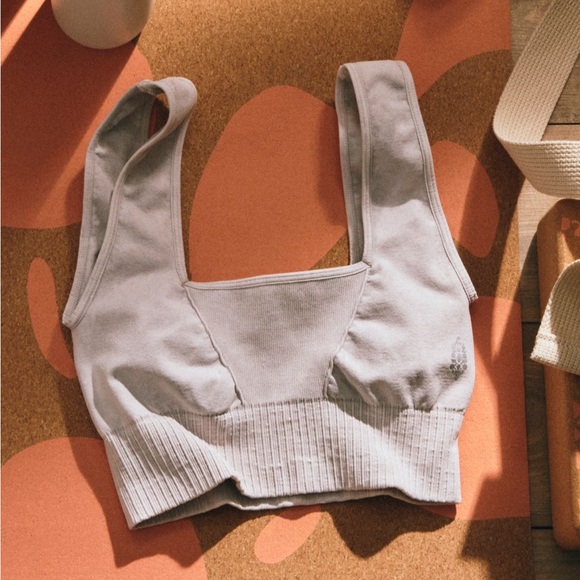 Free People Set - Picture 3 of 4